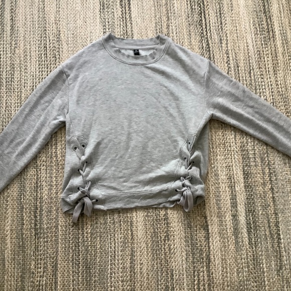 90 Degrees by Reflex Tops - 90 Degree by Reflex gray sweatshirt